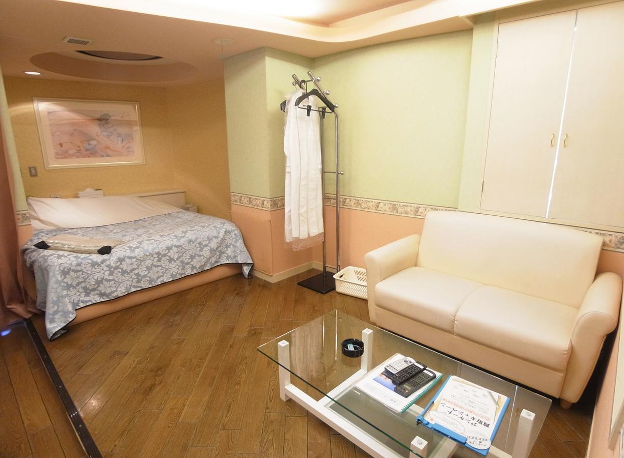 Hotel Mju-Adult Only Токио Екстериор снимка